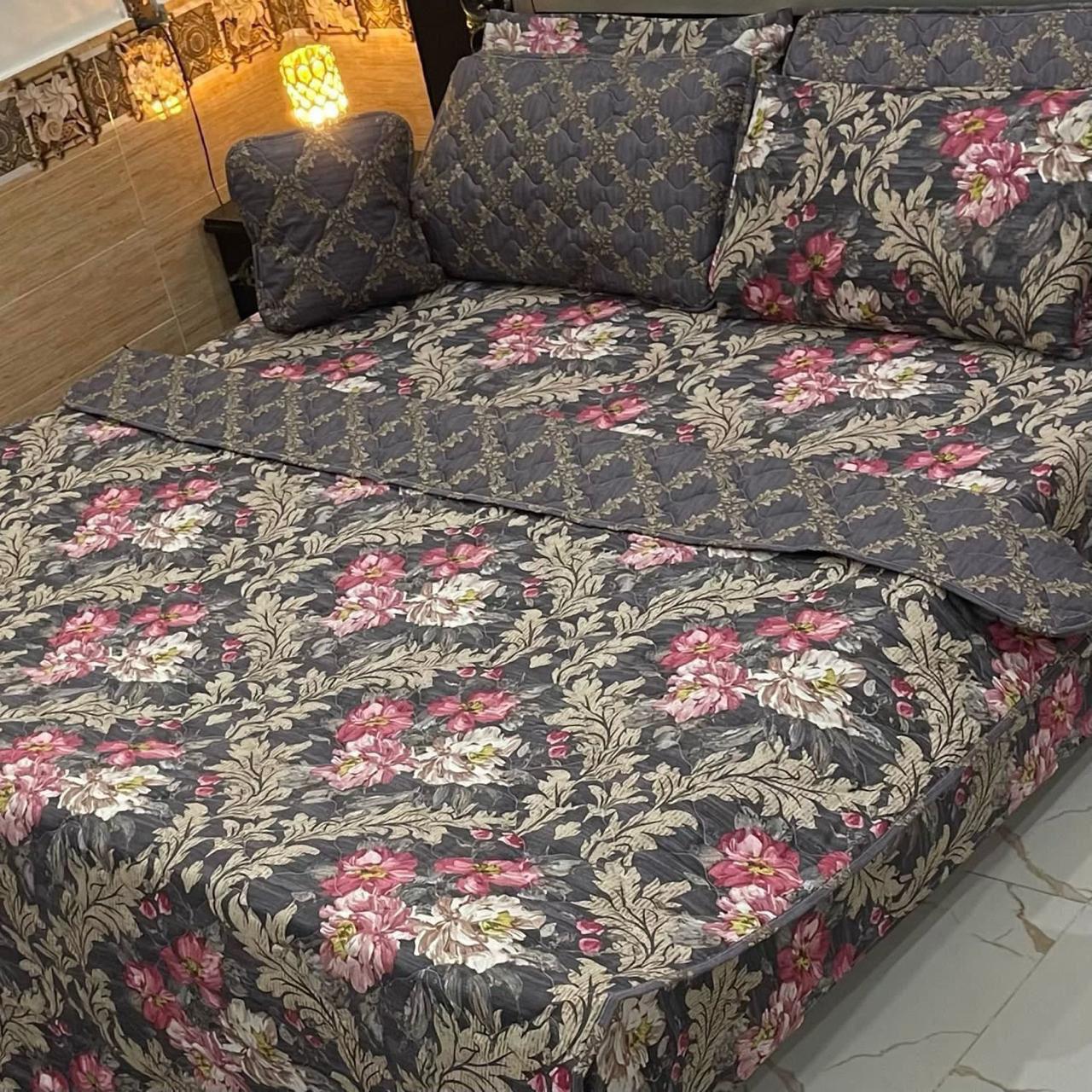 7Pcs Printed Comforter Set