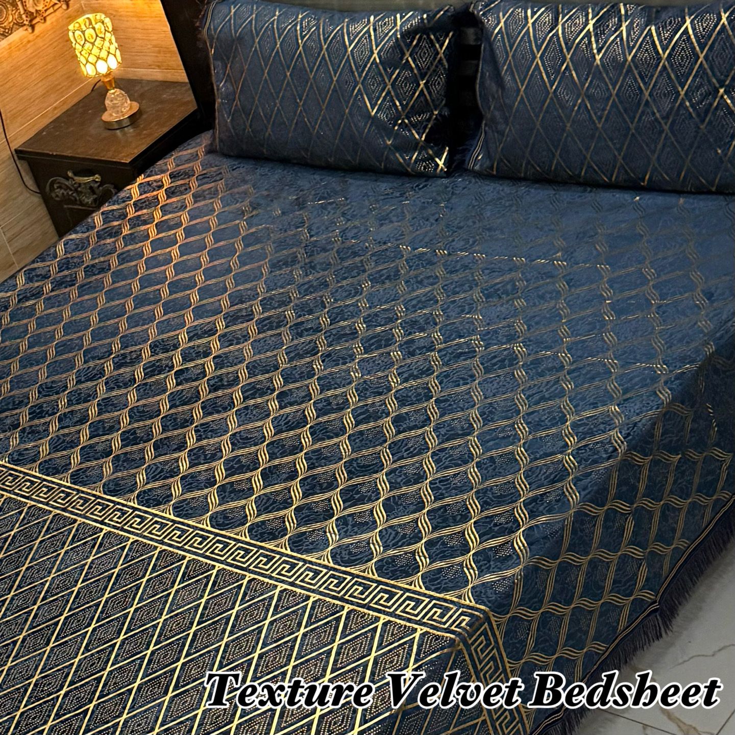 3PC Texture Velvet Bedsheet